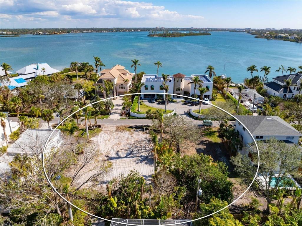 4183 Roberts Point Cir. #Lot #18, Sarasota, FL 34242
