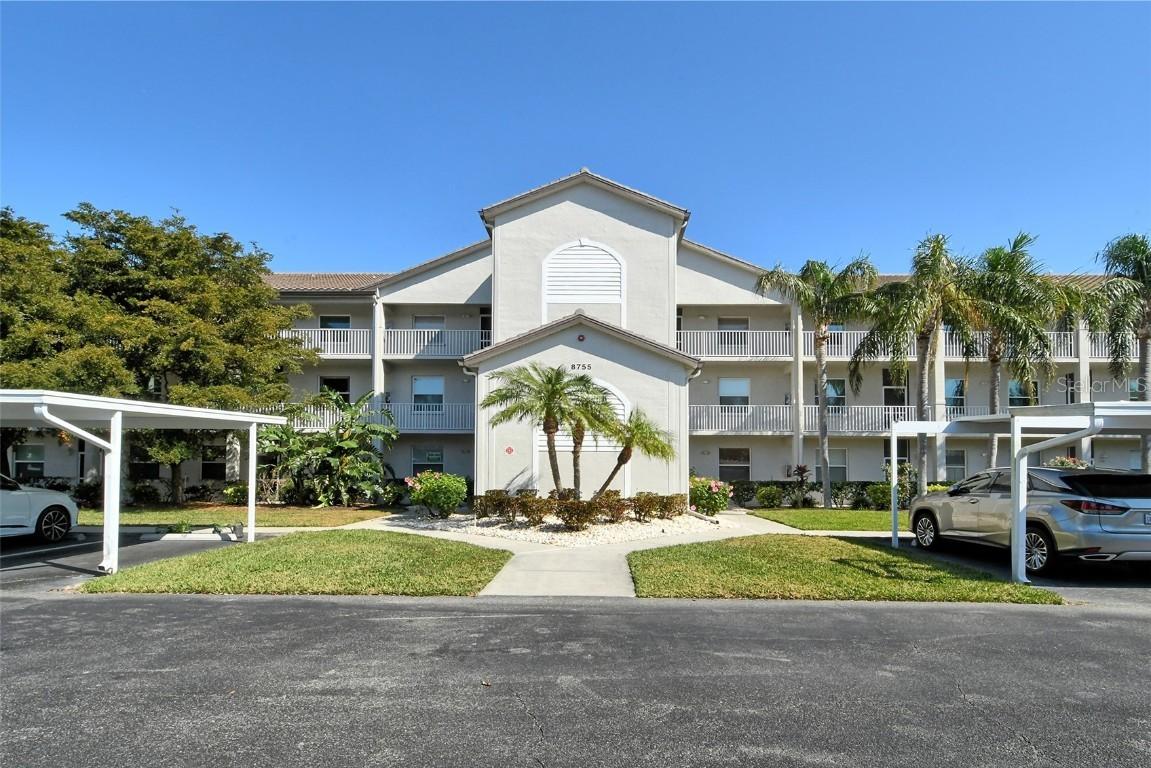 8755 Olde Hickory Ave. #7204, Sarasota, FL 34238