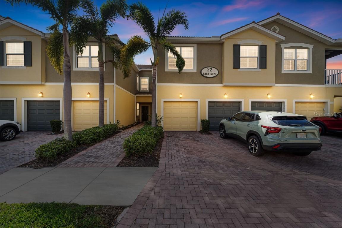 5435 Soapstone Place #22-103, Sarasota, FL 34233