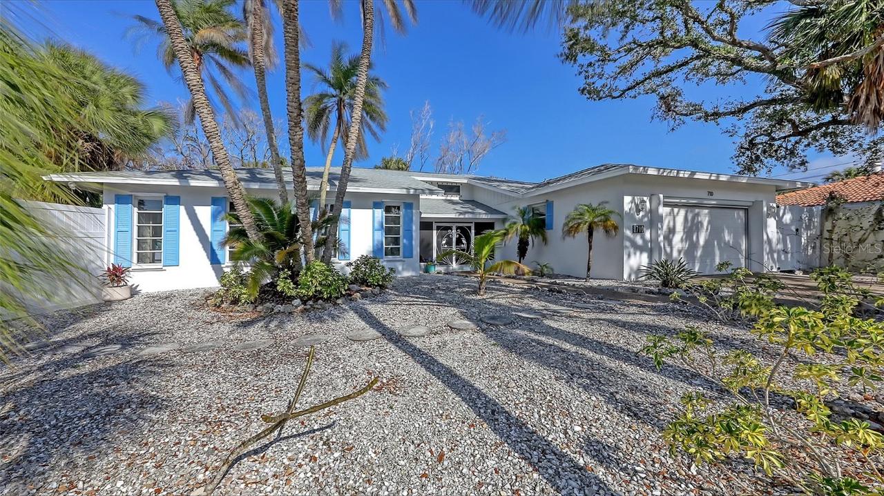 710 Birdsong Ln., Sarasota, FL 34242