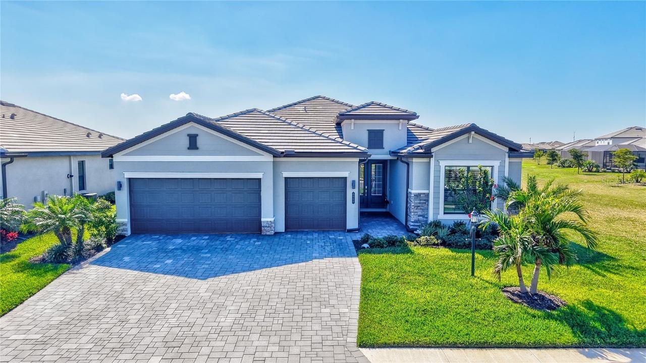 4968 Seafoam Tr., Bradenton, FL 34211