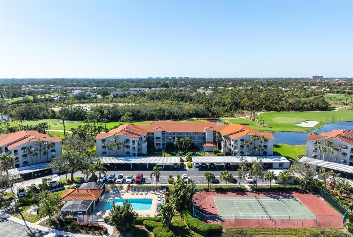 9320 Clubside Cir. #2205, Sarasota, FL 34238