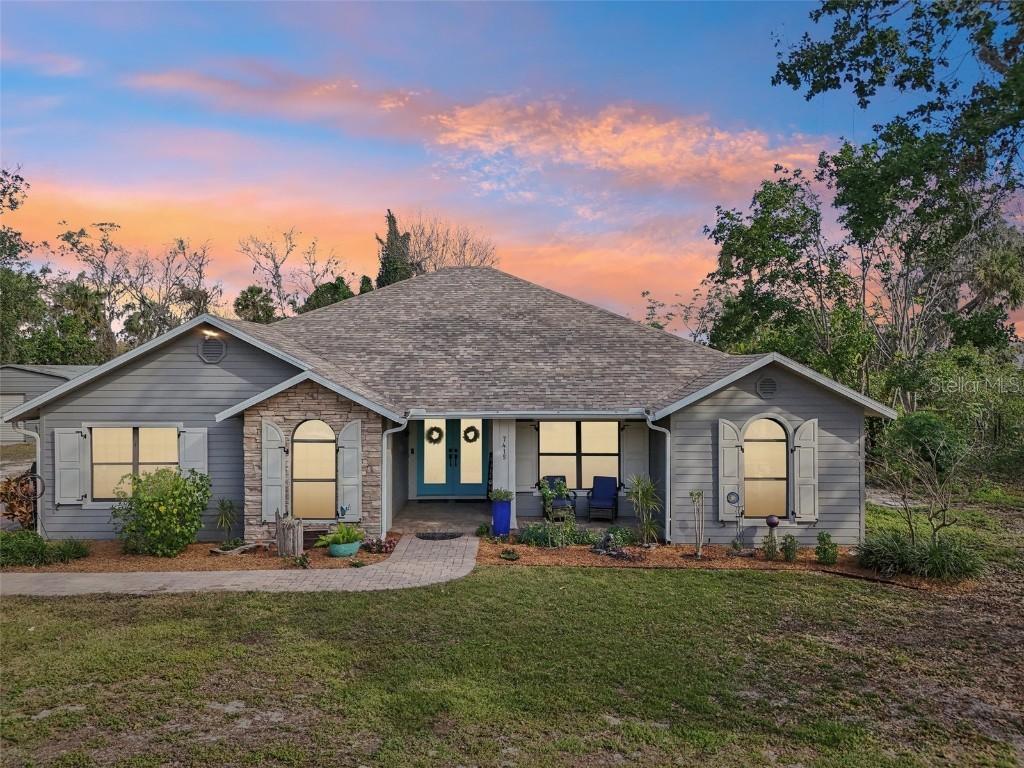 7415 36th Ave., Palmetto, FL 34221