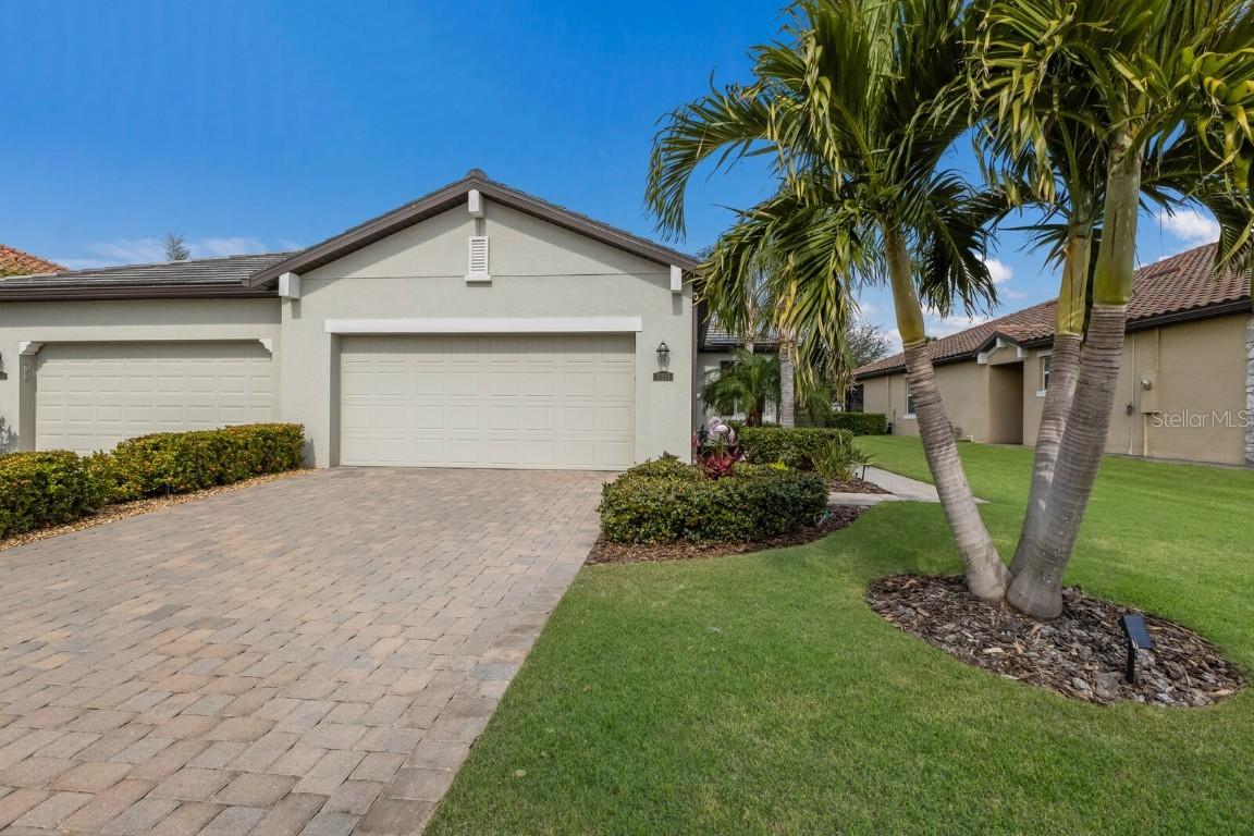 11815 Bluebird Pl., Lakewood Ranch, FL 34211