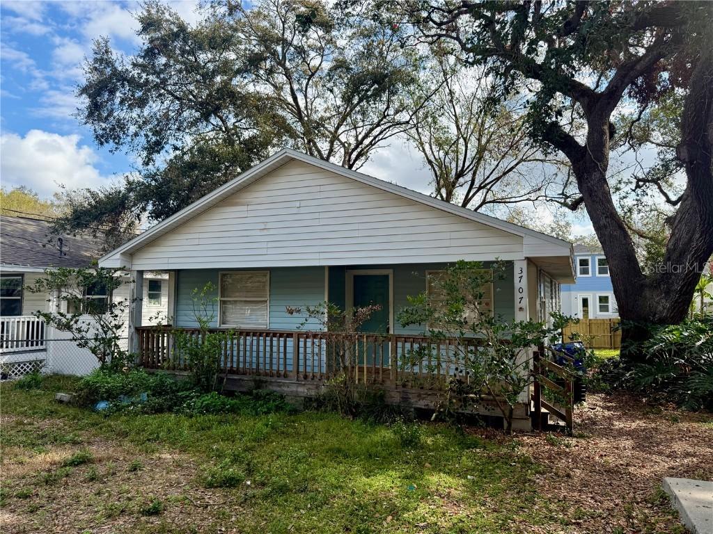 3707 Carroway St., Tampa, FL 33619