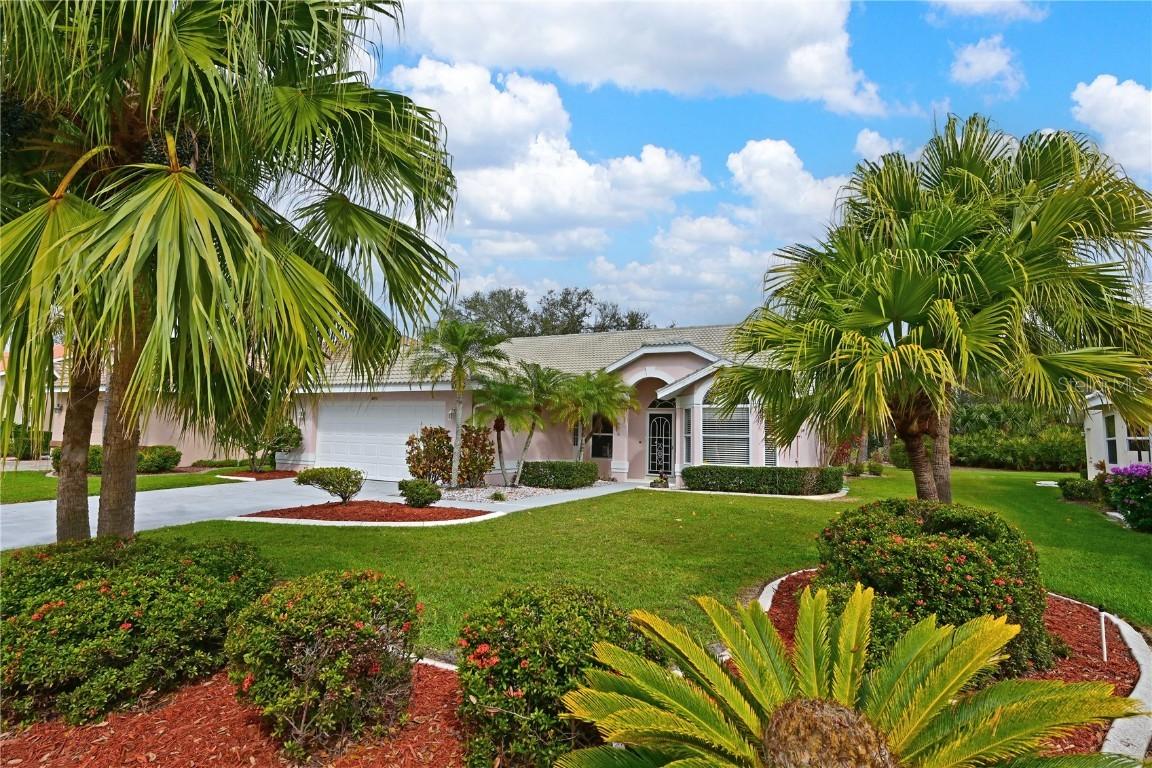 6915 Stone River Rd., Bradenton, FL 34203