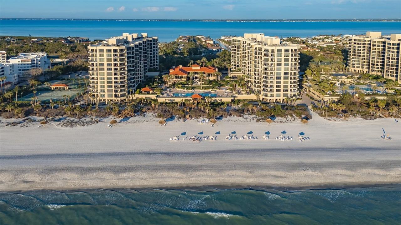 1241 Gulf Of Mexico Dr. #1005, Longboat Key, FL 34228