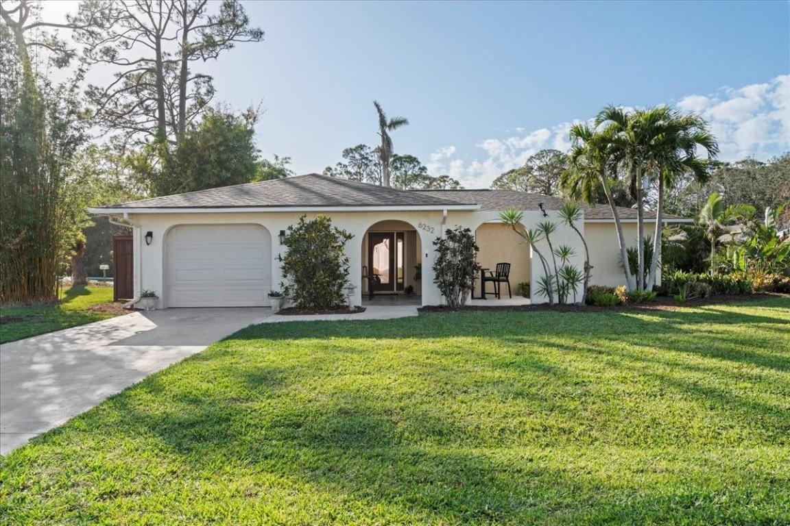 6232 Pecan Rd., Venice, FL 34293