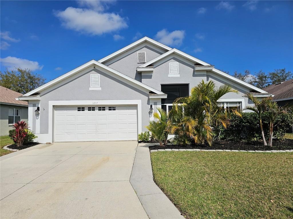 5207 58th Ter., Bradenton, FL 34203