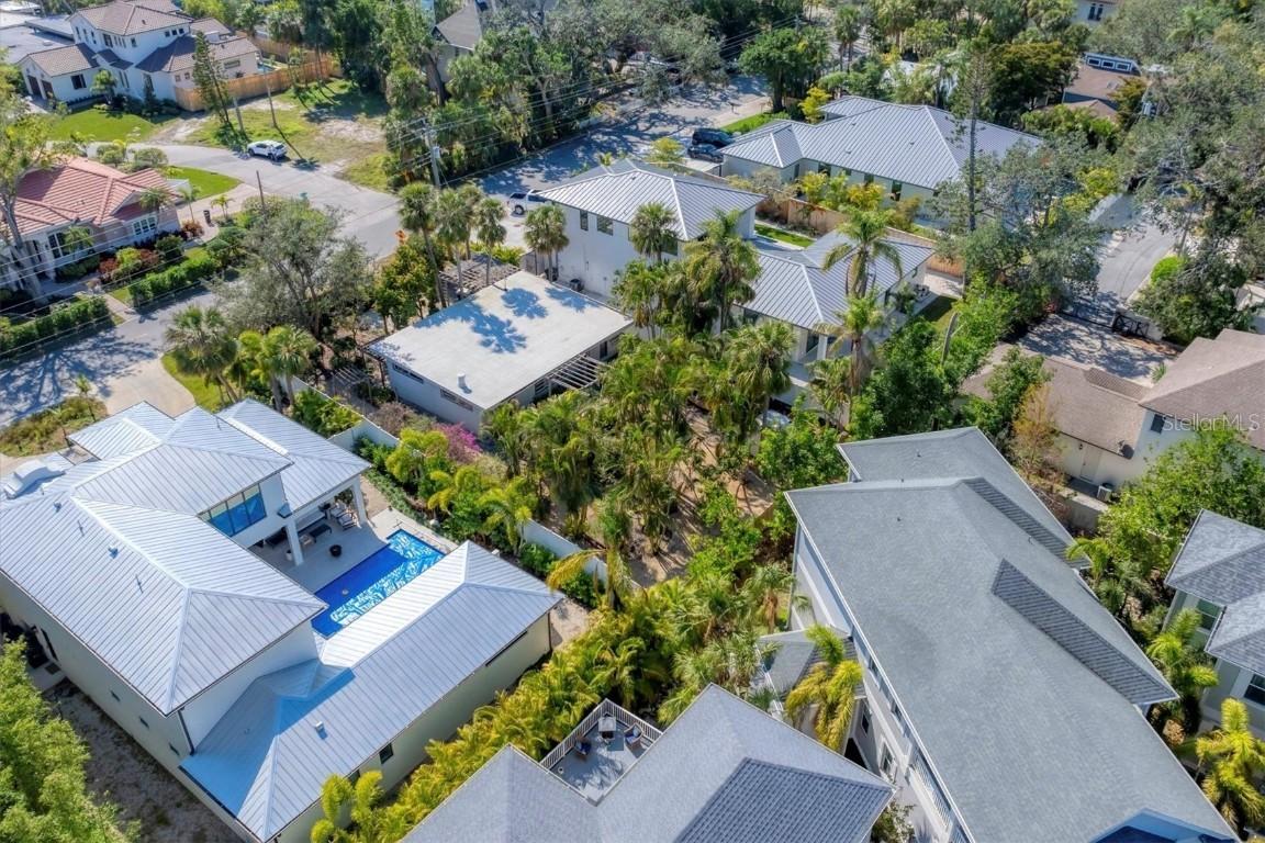 1603 Bay Rd., Sarasota, FL 34239