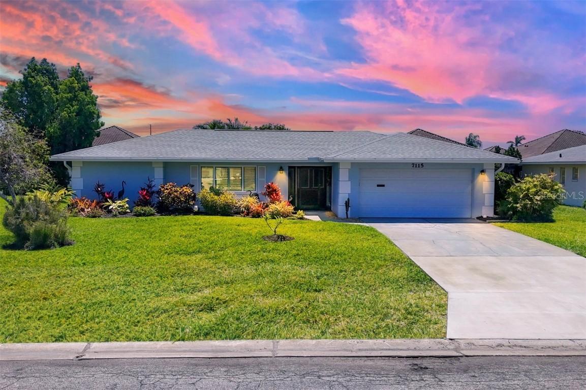 7115 11th Ave., Bradenton, FL 34209