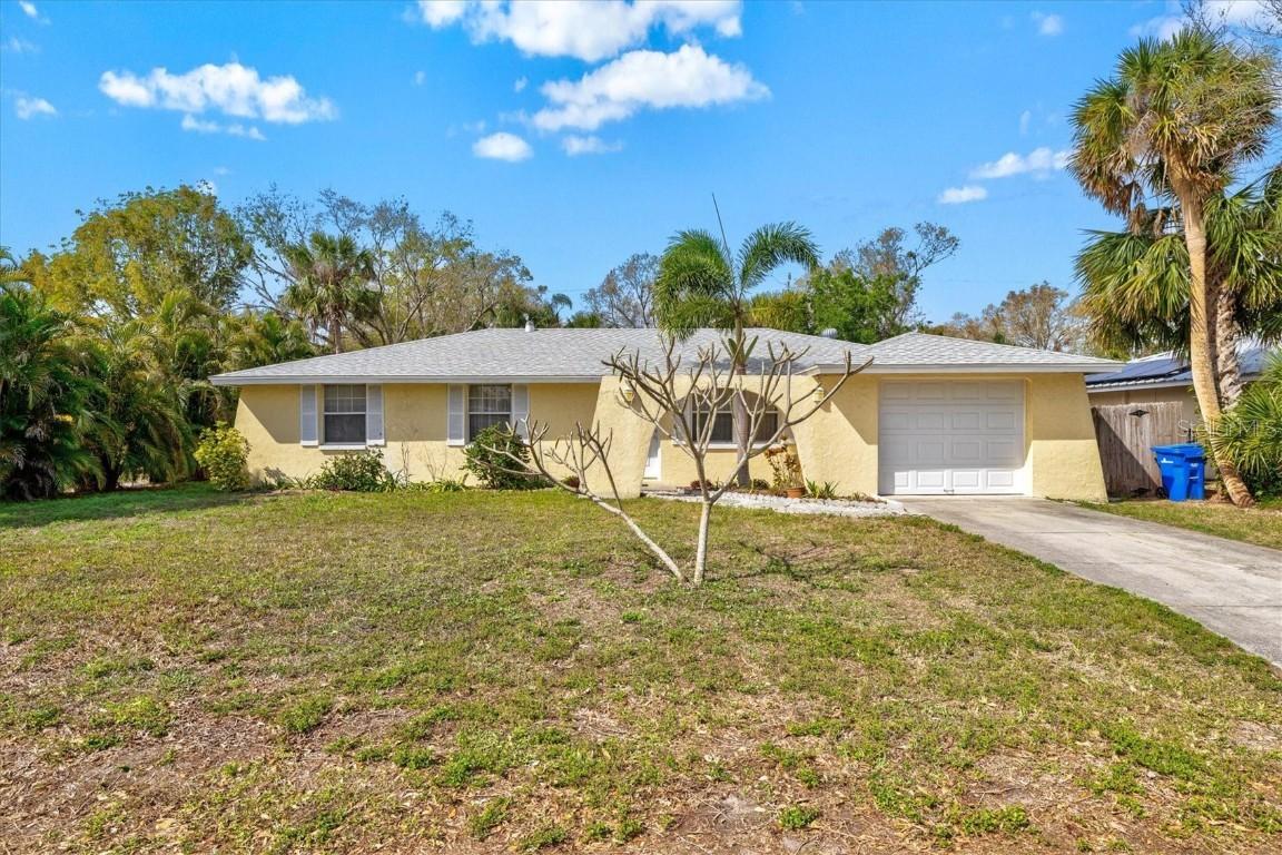 2824 Silk Oak Dr., Sarasota, FL 34232