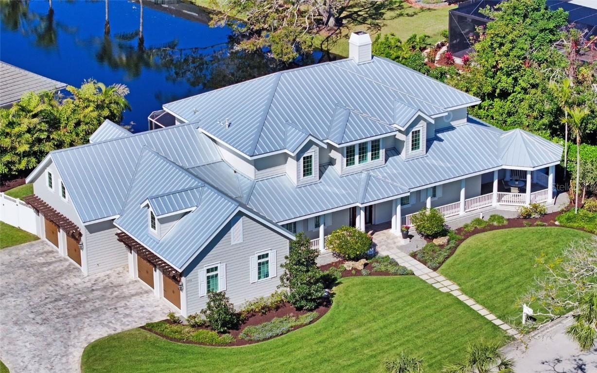 1543 Eastbrook Dr., Sarasota, FL 34231