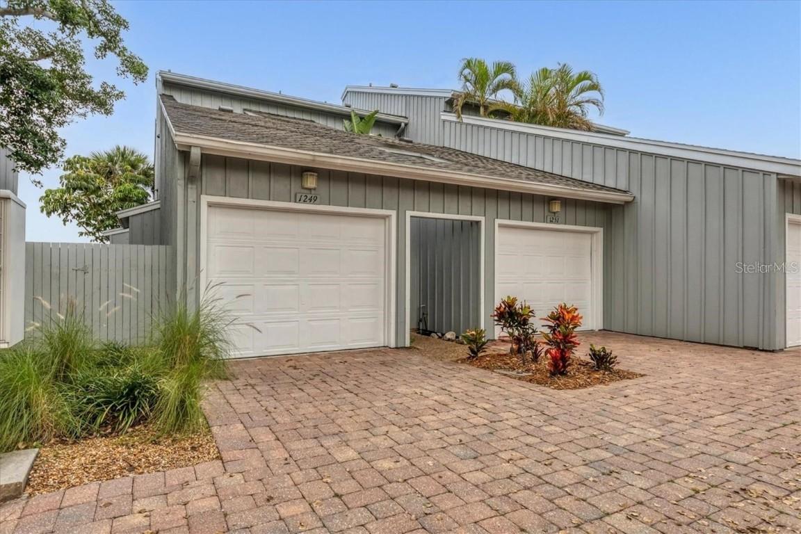 1249 Dockside Pl. #110, Sarasota, FL 34242