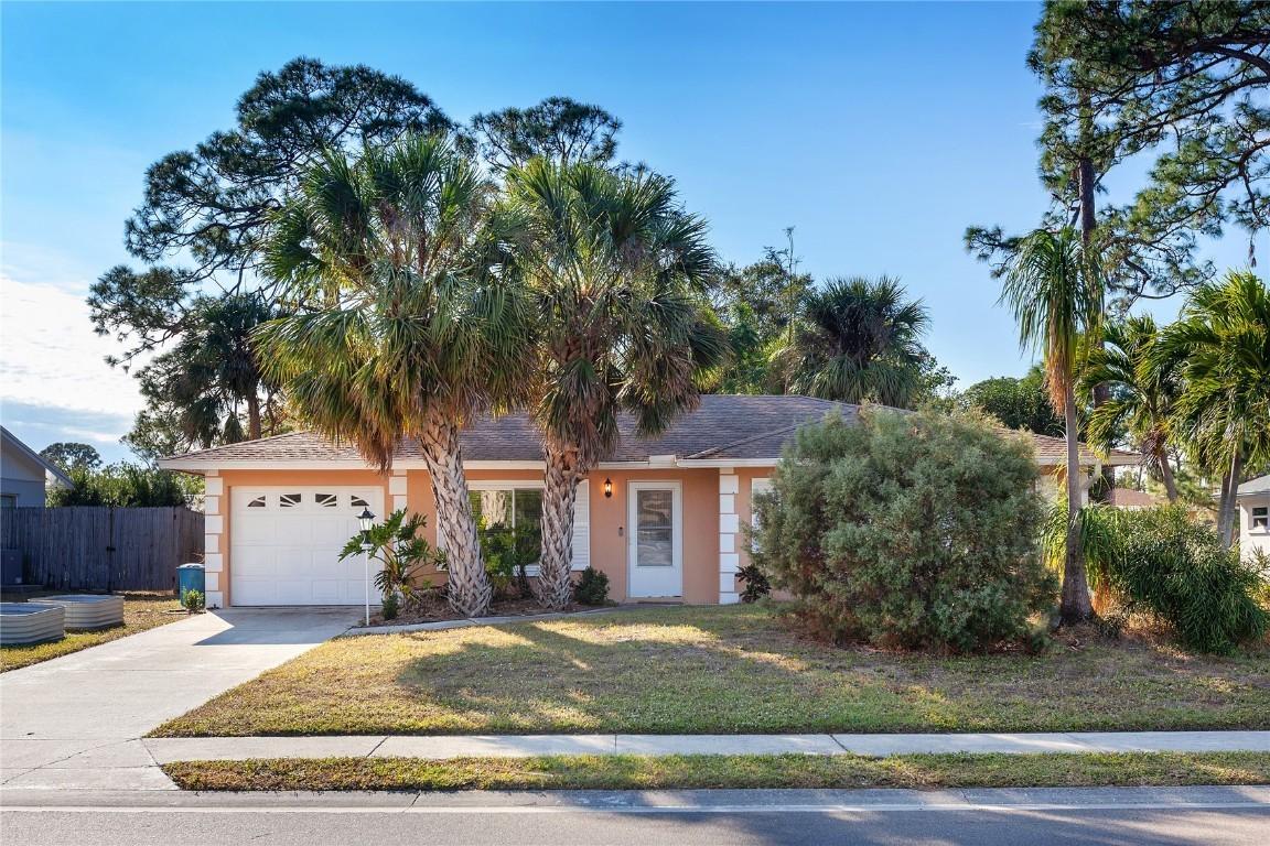 3608 Spainwood Dr., Sarasota, FL 34232