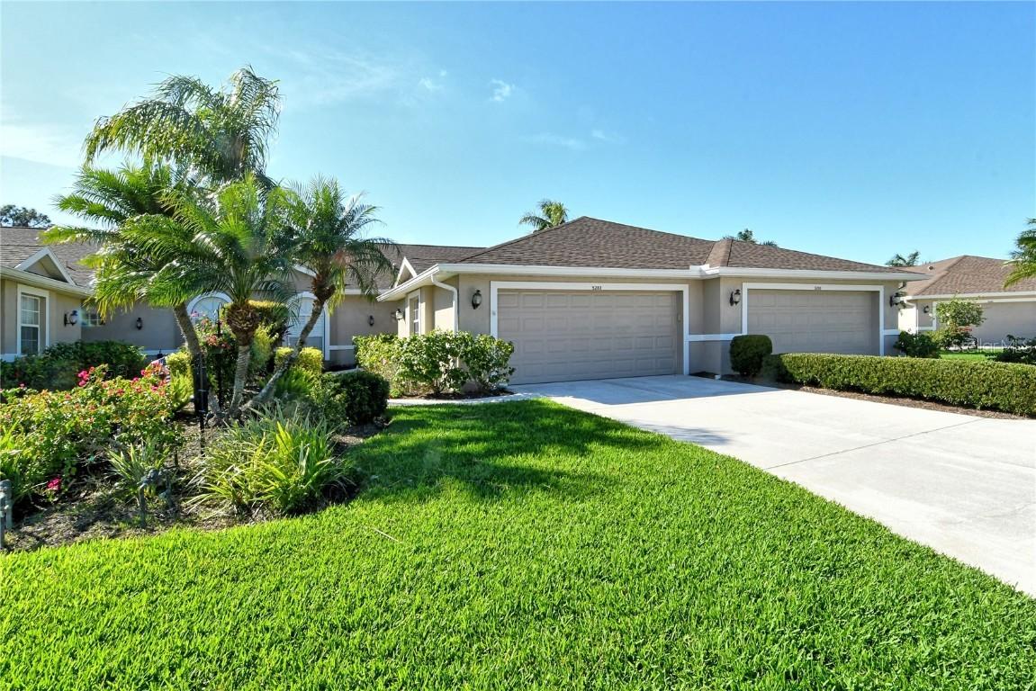 5283 Chase Oaks Dr., Sarasota, FL 34241