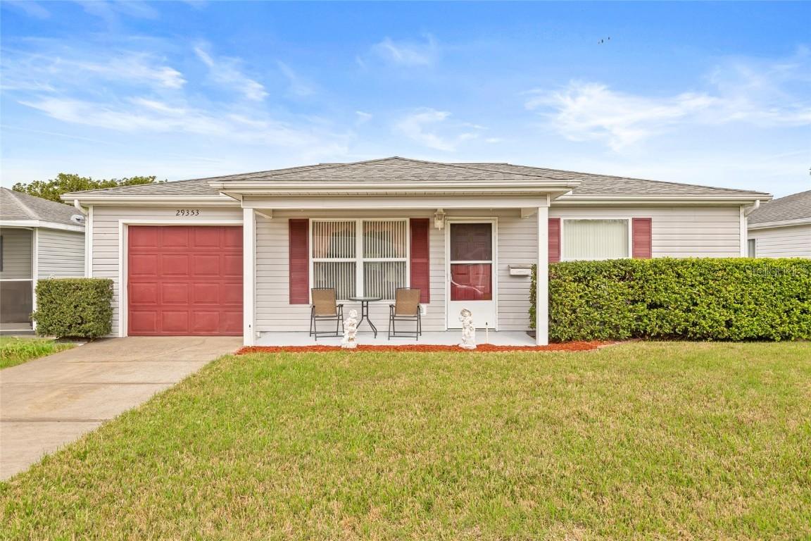 29353 Princeville Dr., San Antonio, FL 33576