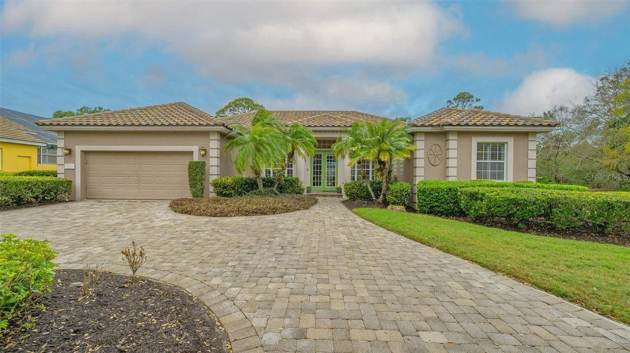 7849 Wilton Crescent Cir., University Park, FL 34201