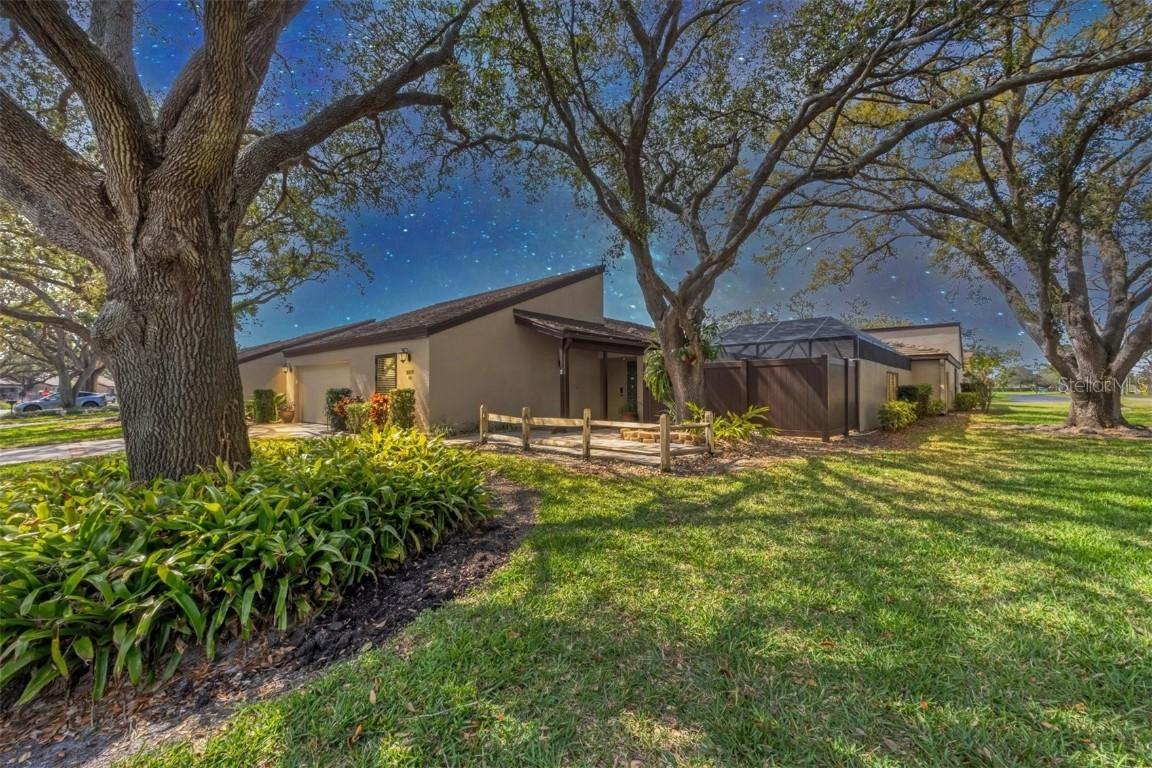 3939 Glen Oaks Manor Dr., Sarasota, FL 34232
