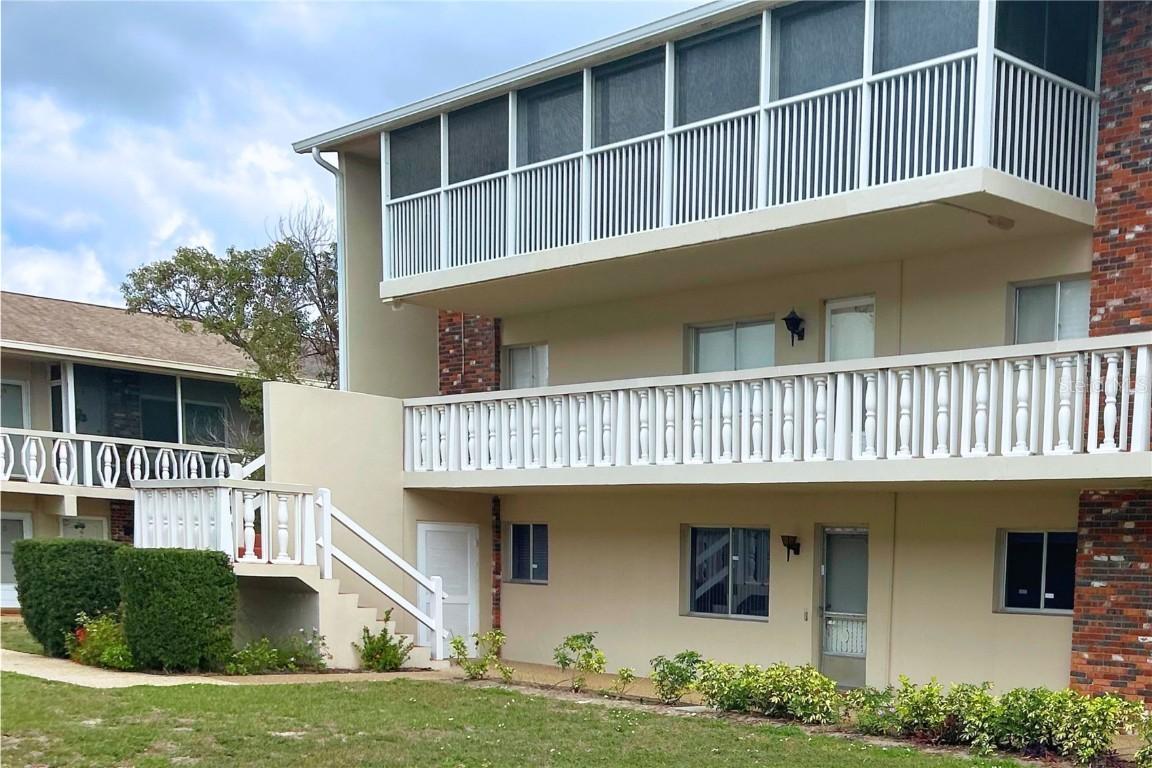 3751 S School Ave. #9, Sarasota, FL 34239