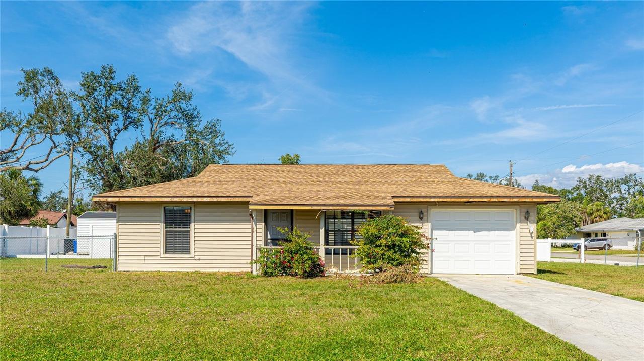 937 Myrtle Ave., Venice, FL 34285