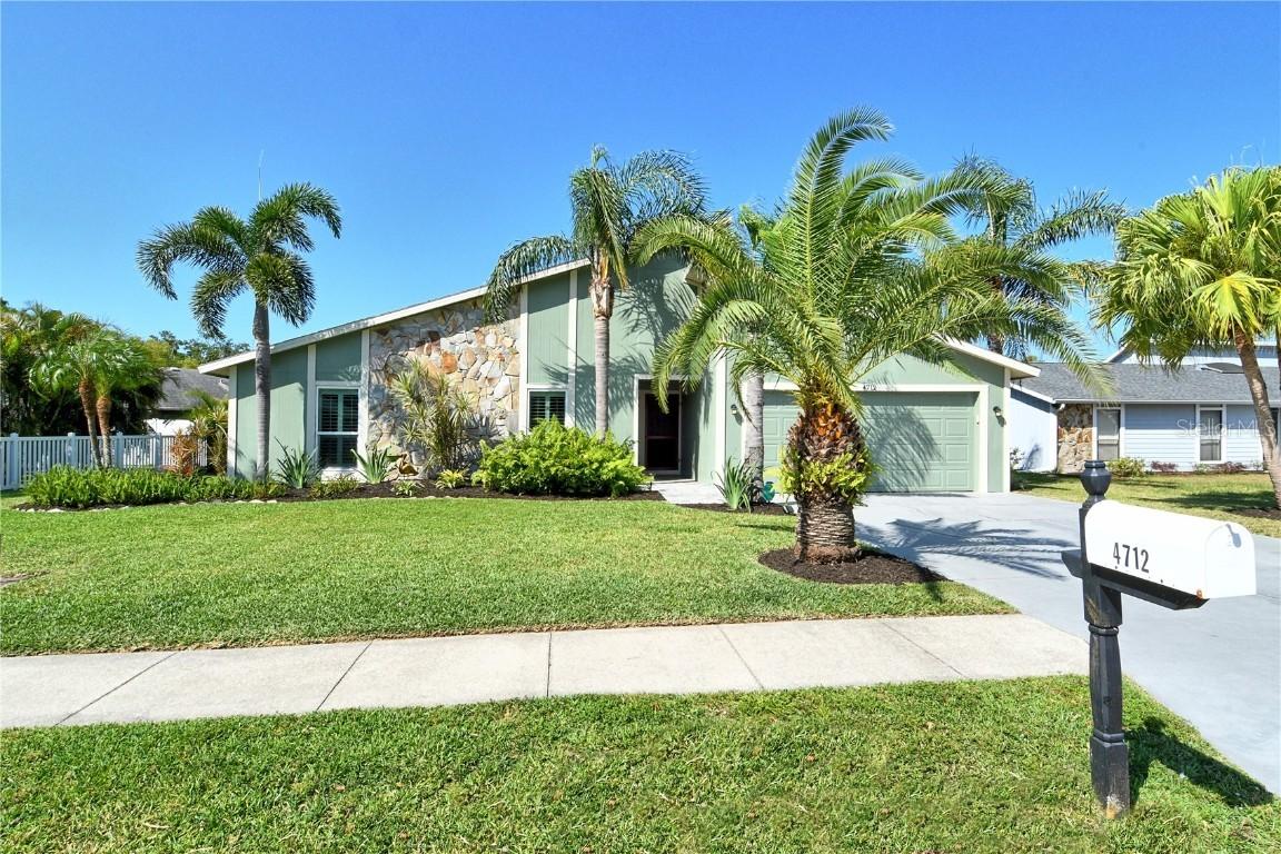 4712 Glenbrooke Dr., Sarasota, FL 34243