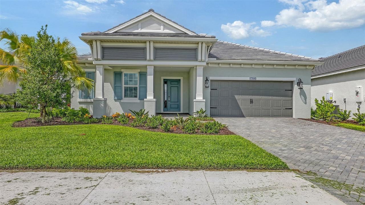 17646 Meandering Palms Crossing, Bradenton, FL 34212