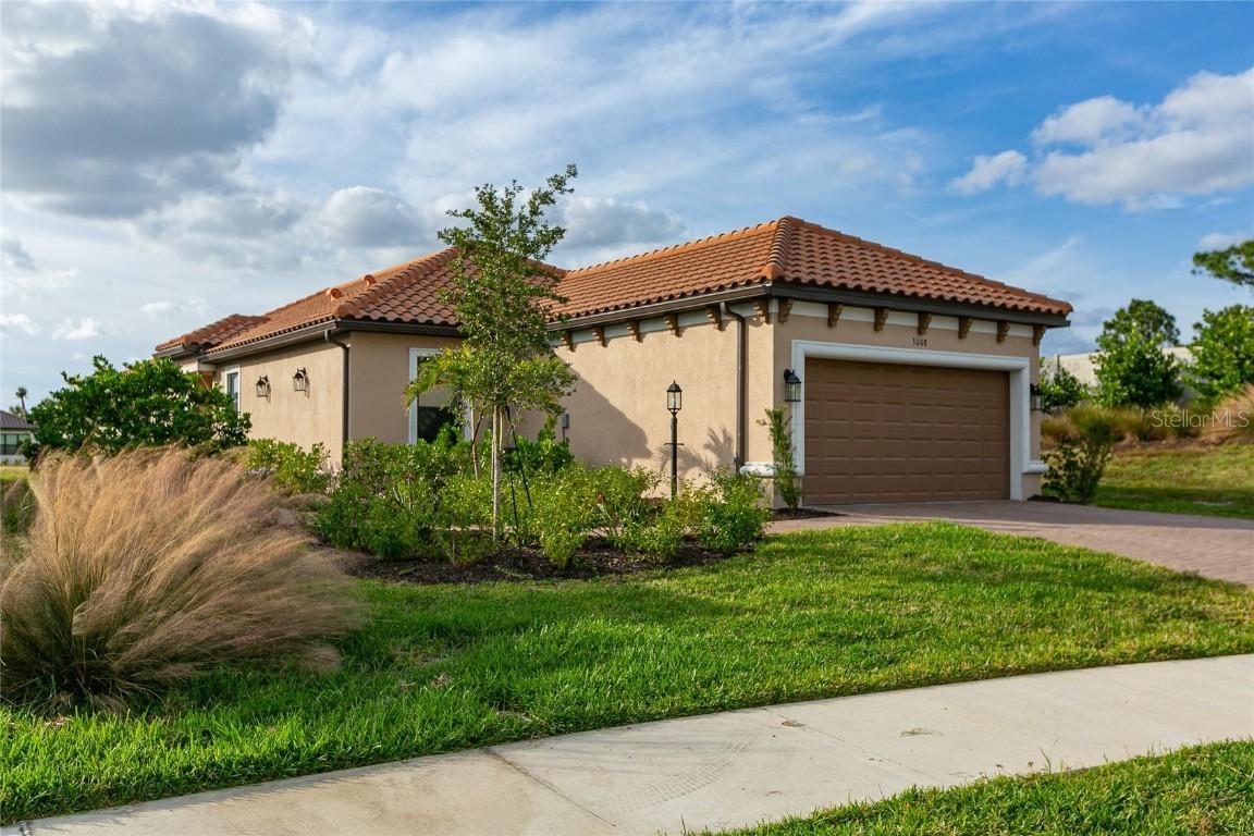 3008 Tolmino Ct., Lakewood Ranch, FL 34211