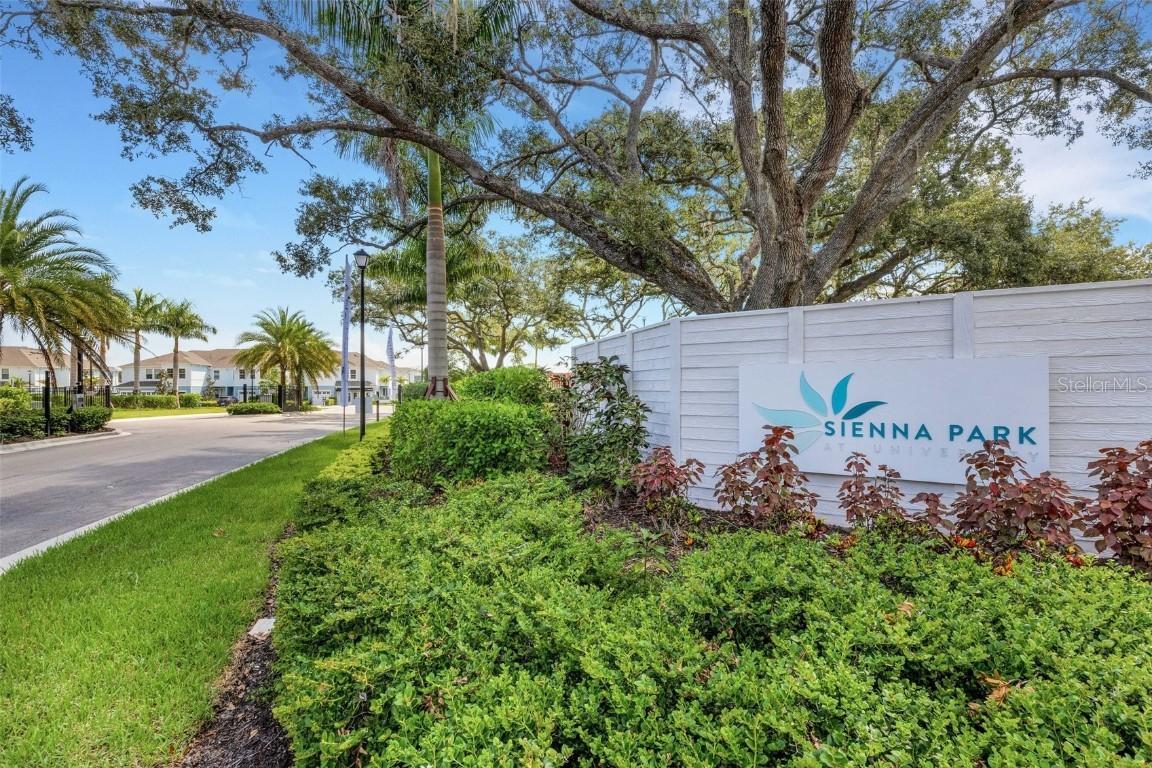 4159 Via Sienna Cir., Sarasota, FL 34243