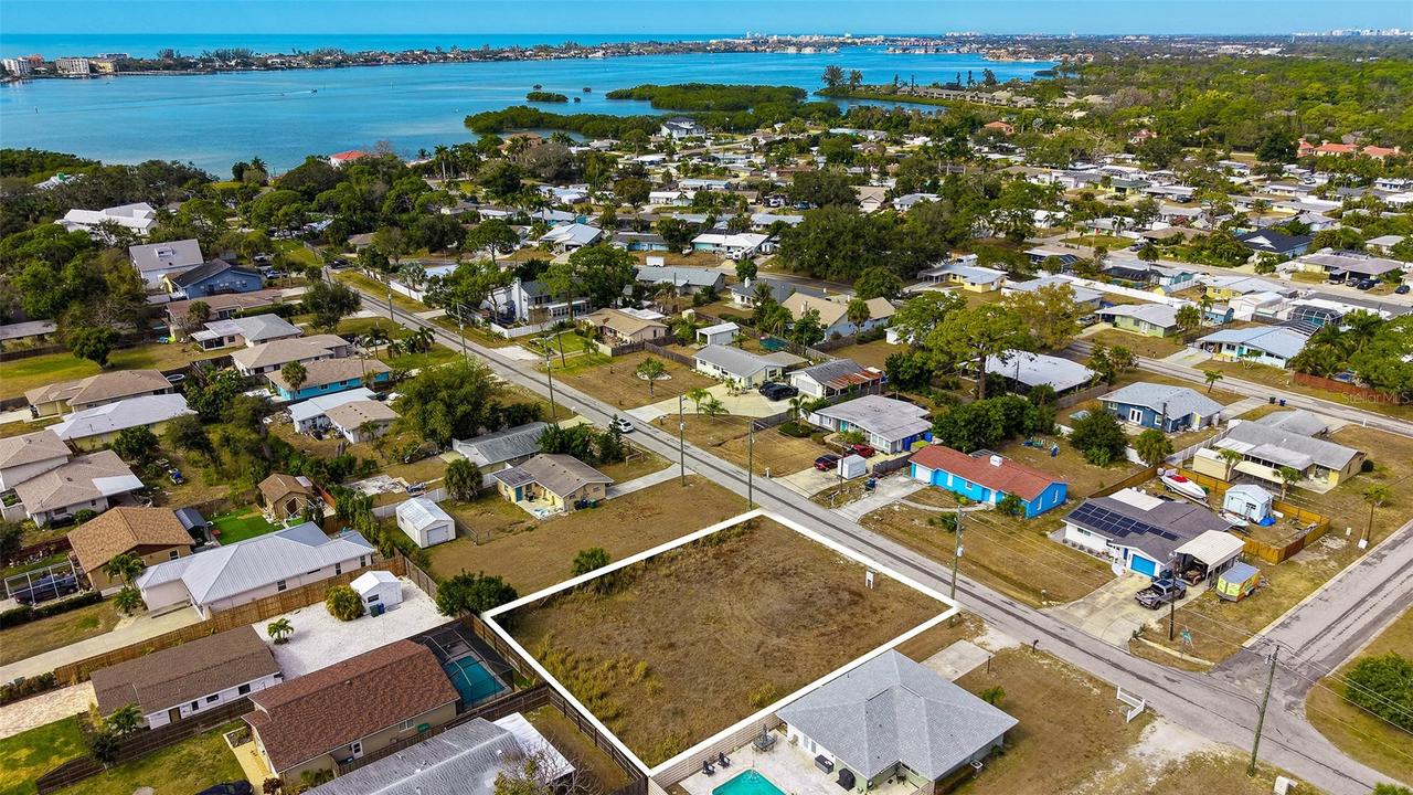 1738 (Lot 11 & 13) Wharf Rd., Sarasota, FL 34231