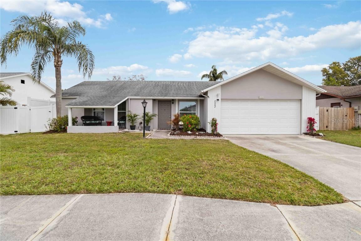 4062 Palau Dr., Sarasota, FL 34241