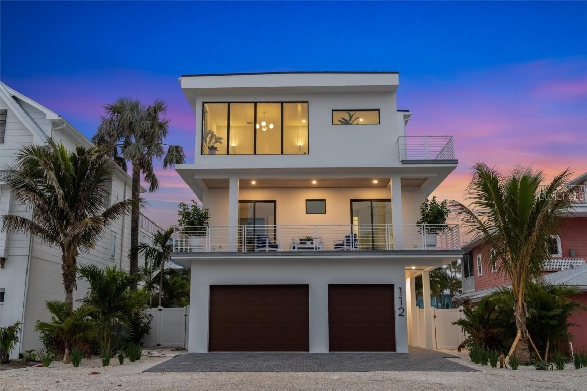 112 Elm Ave., Anna Maria, FL 34216