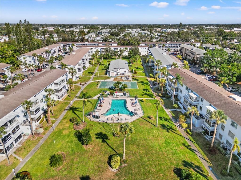 5907 Garden Ln. #H26, Bradenton, FL 34207