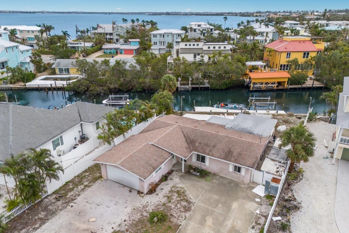 507 59th St., Holmes Beach, FL 34217