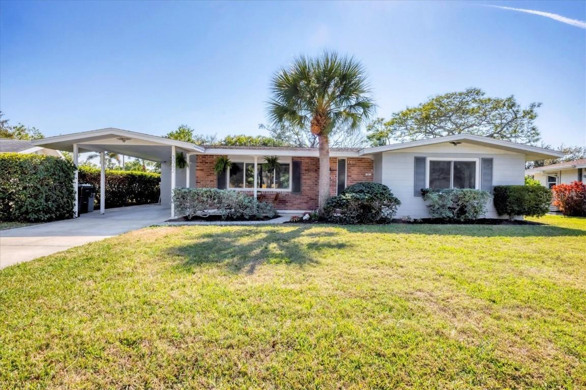 3042 Lockwood Ter., Sarasota, FL 34231
