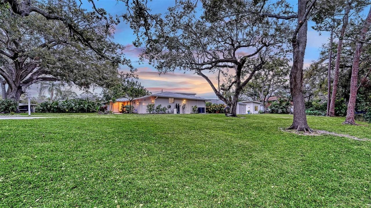 4045 Lisbon Pl., Sarasota, FL 34231