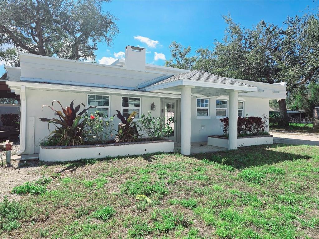 611 19th Ave., Palmetto, FL 34221