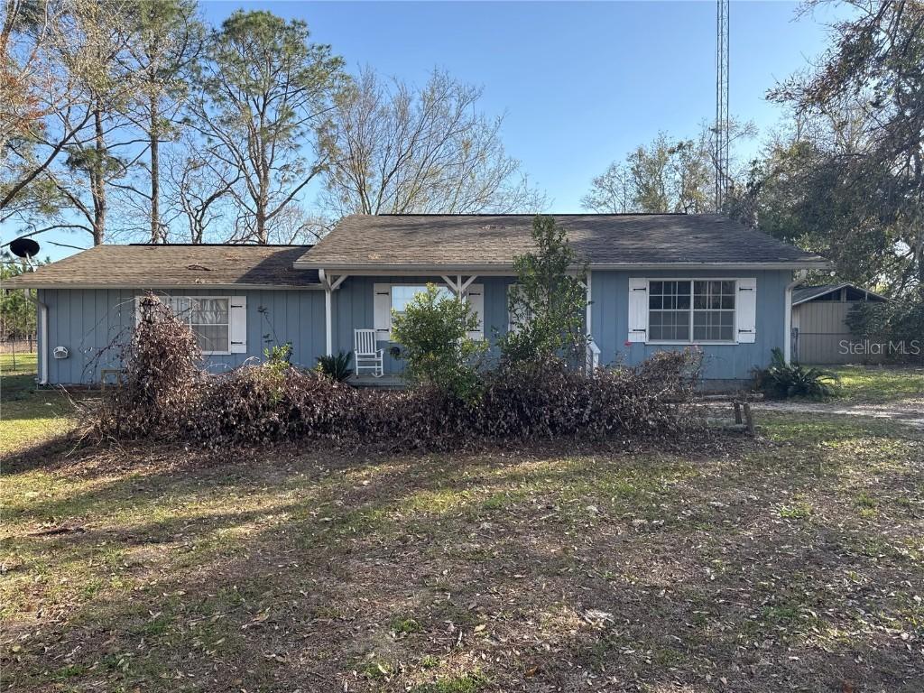 8398 216th St., O'brien, FL 32071