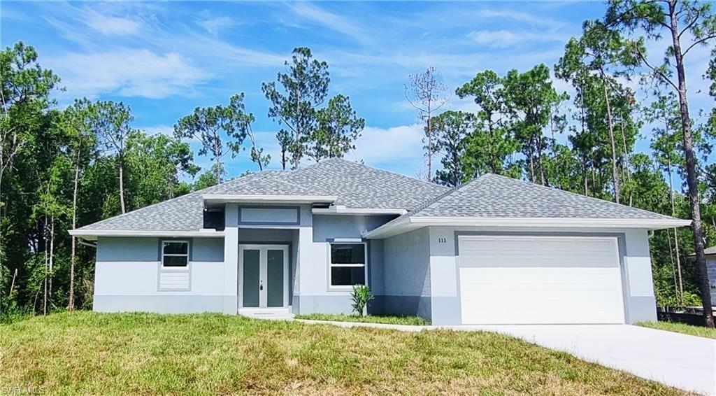 111 Monroe Ave., Lehigh Acres, FL 33936