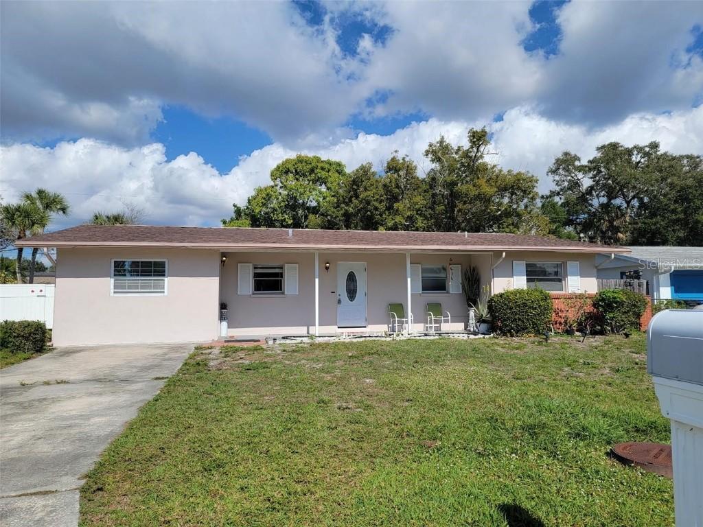 3241 Dante Dr., Sarasota, FL 34235