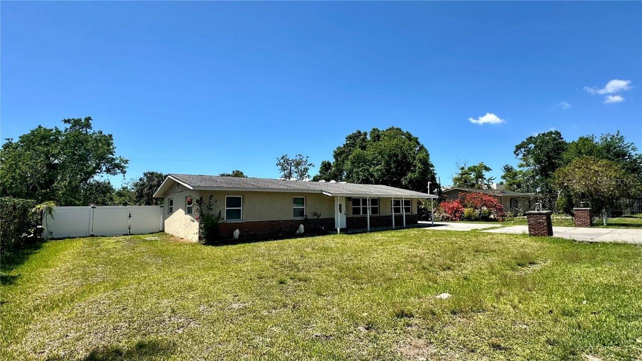605 15th Avenue Dr., Palmetto, FL 34221