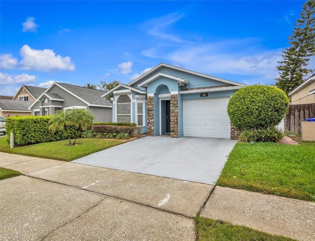 203 Horstfield Dr., Winter Garden, FL 34787