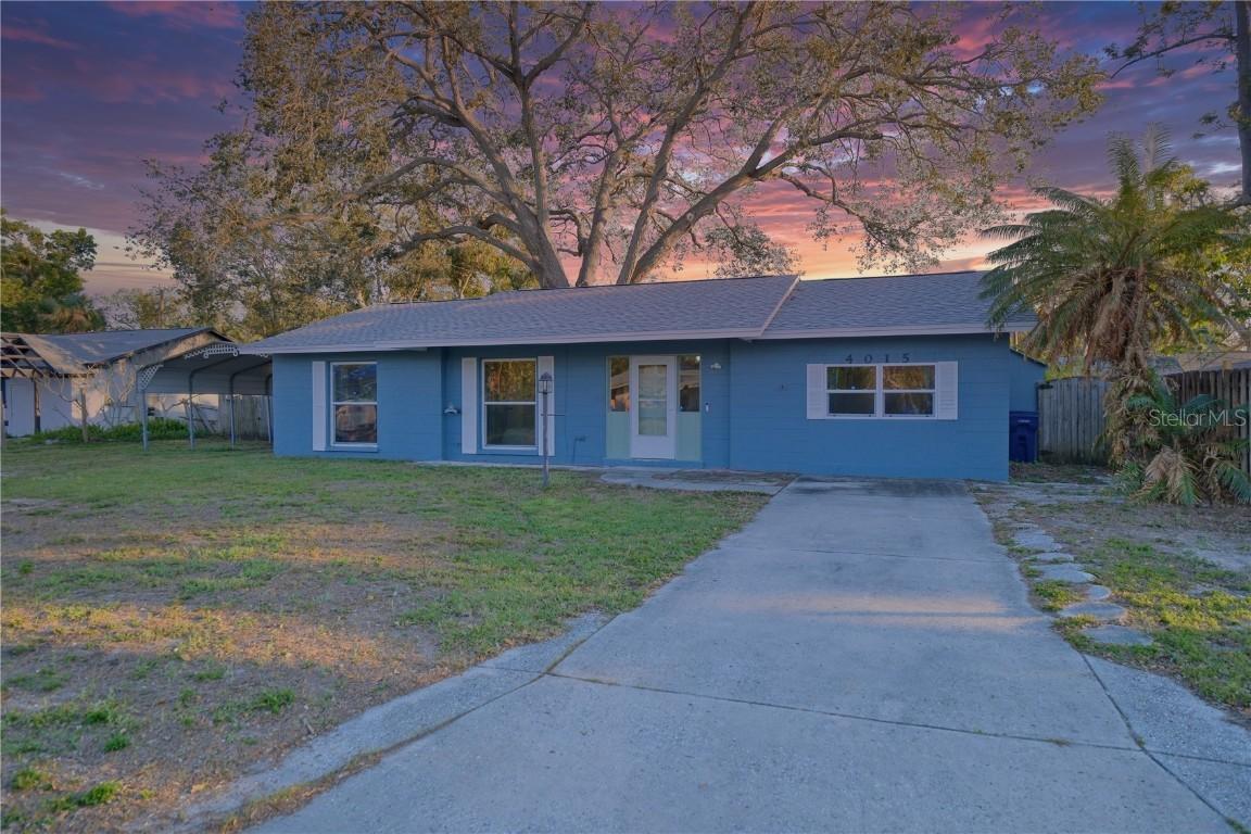 4015 11th Ave., Bradenton, FL 34205