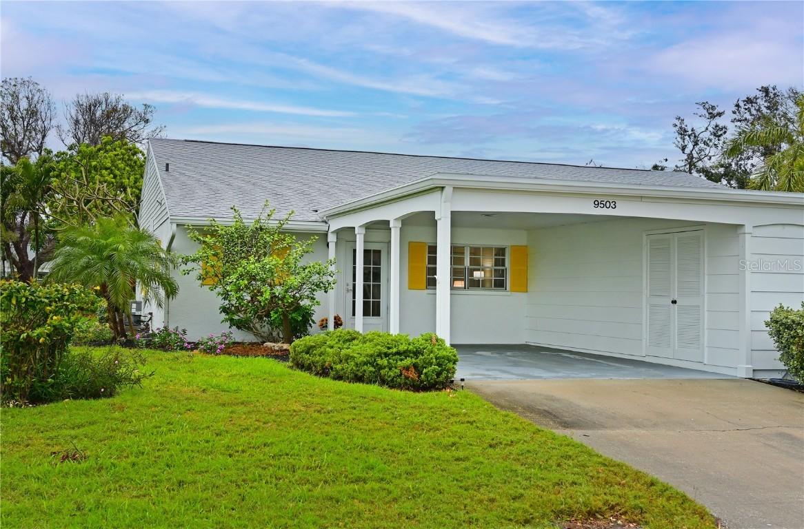 9503 Colonial Dr., Bradenton, FL 34210