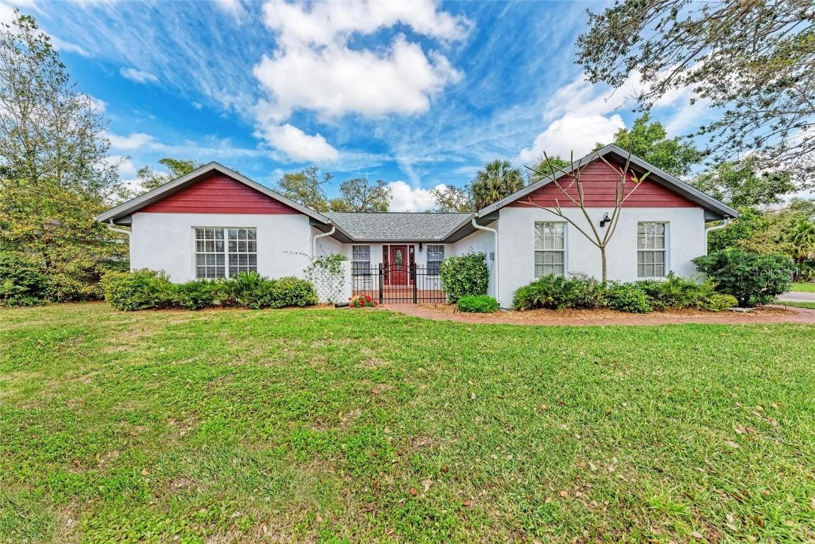1302 5th St., Palmetto, FL 34221