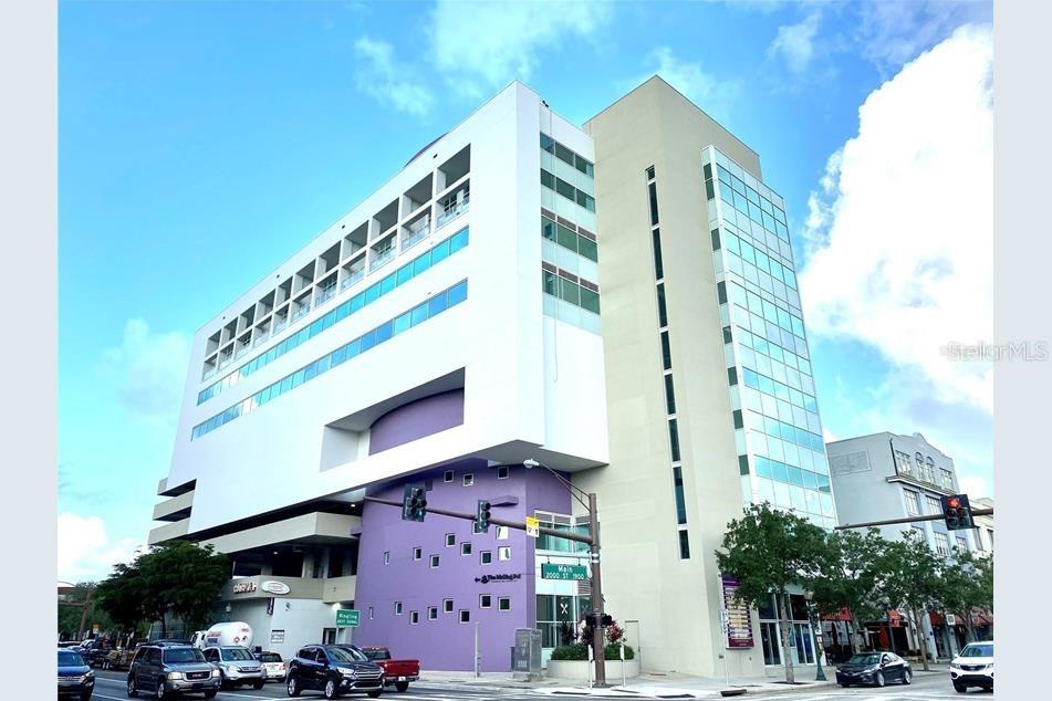 1990 Main St. #10, Sarasota, FL 34236