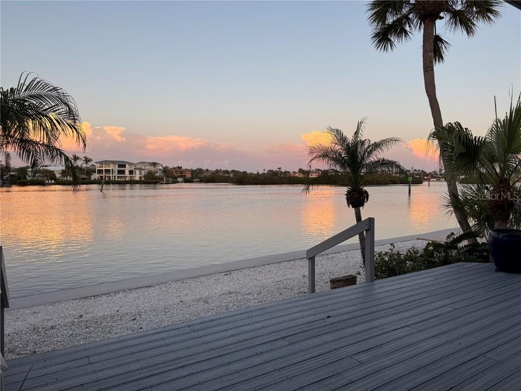 1374 Moonmist Dr. #B1, Sarasota, FL 34242