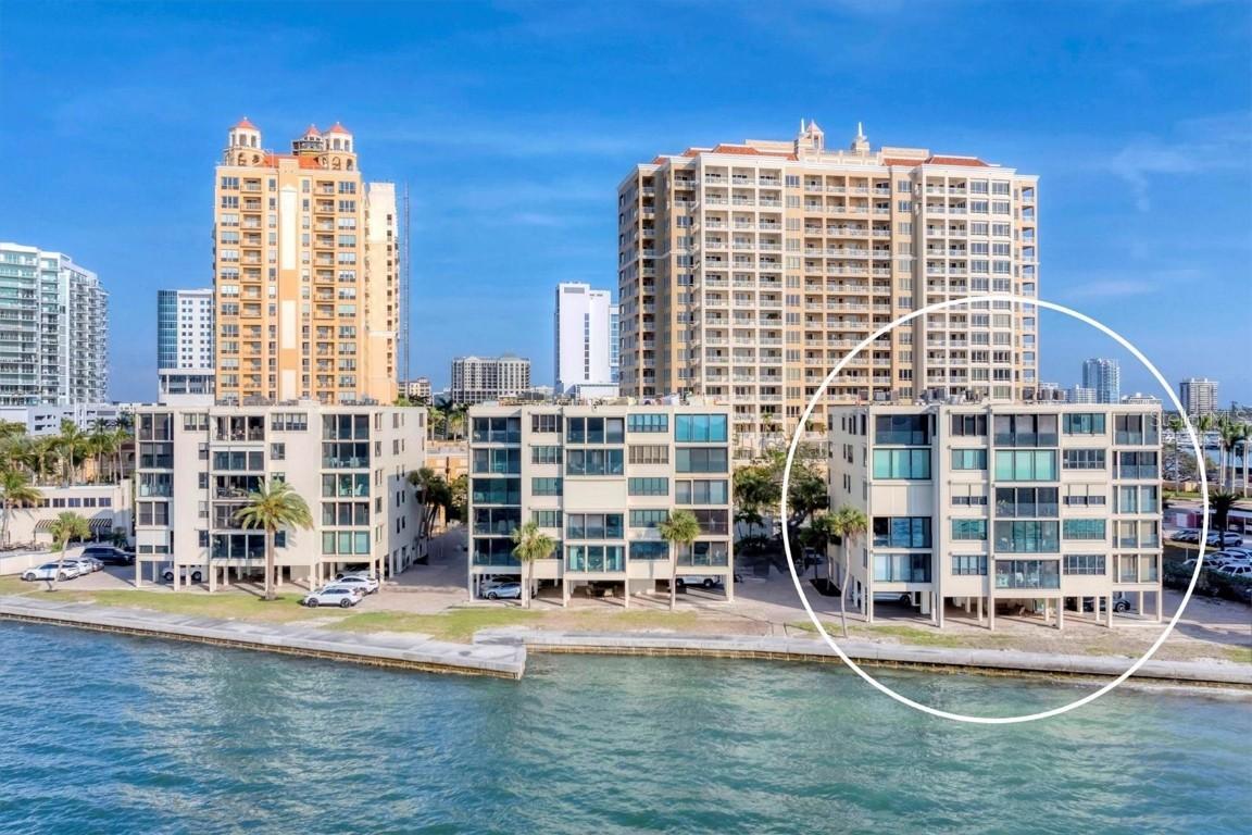 97 Sunset Dr. #202, Sarasota, FL 34236