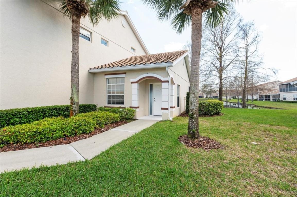 7157 Strand Cir. #24-102, Bradenton, FL 34203