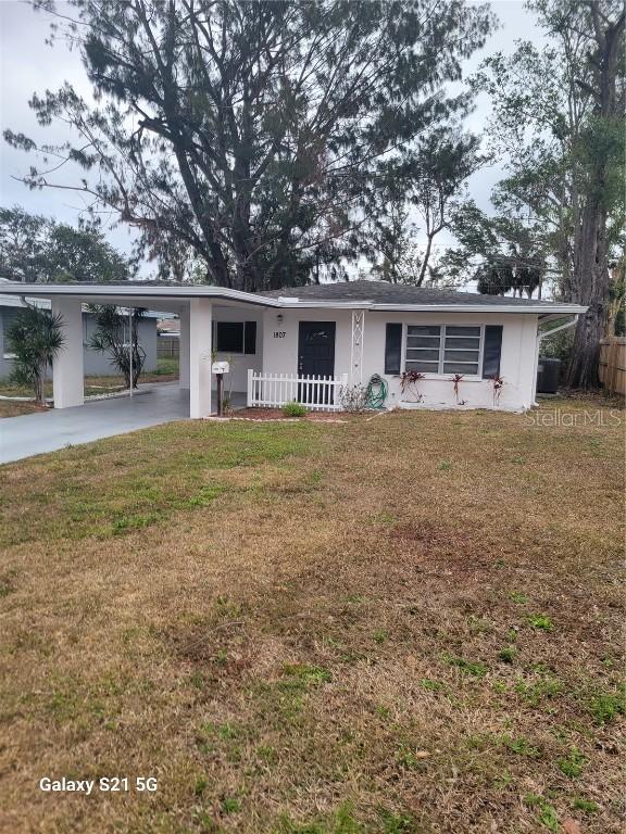 1807 27th St., Bradenton, FL 34205